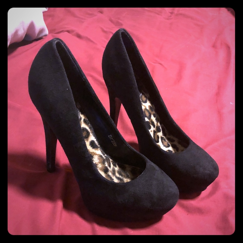 Black Stilettos